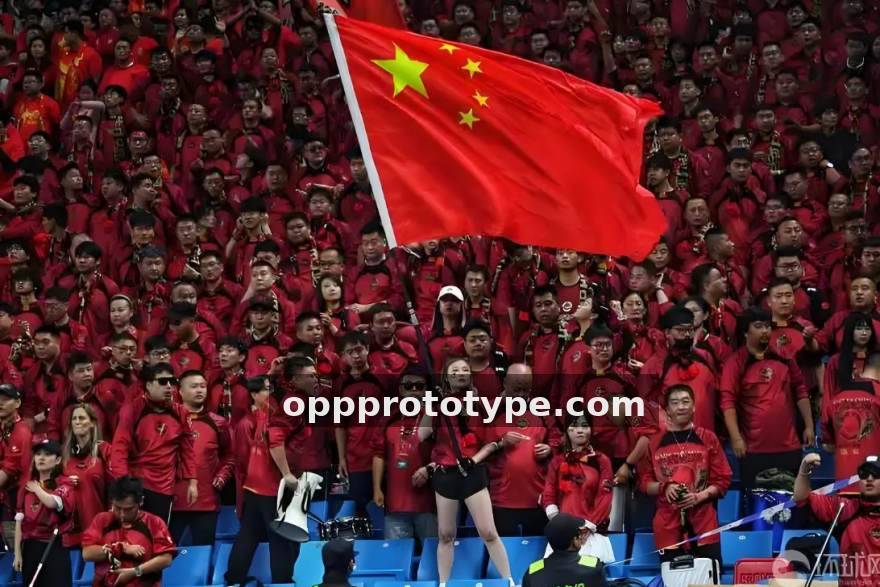 复盘与观察：从淘汰赛的“无效进攻”里读出职业队的节奏暗码